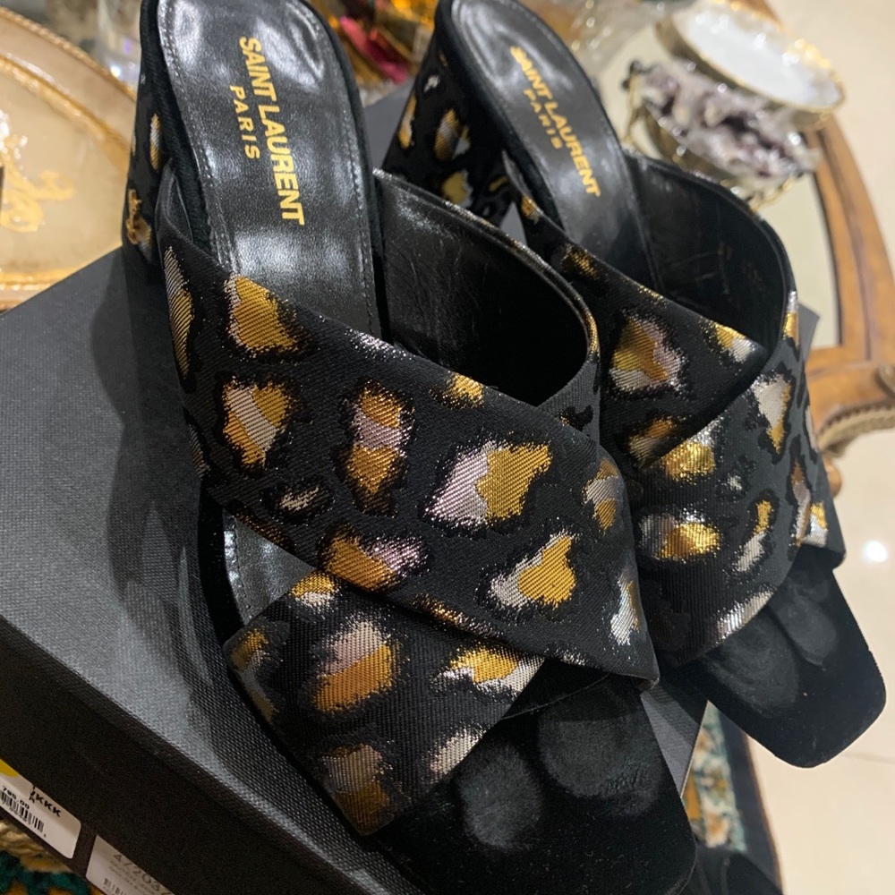Saint Laurent heels